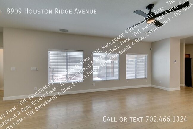 Building Photo - 8909 Houston Ridge Ave