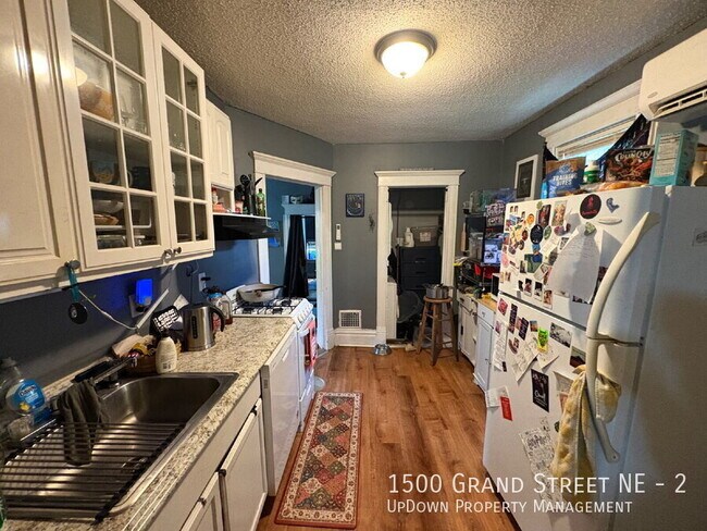Building Photo - 1500 Grand St NE
