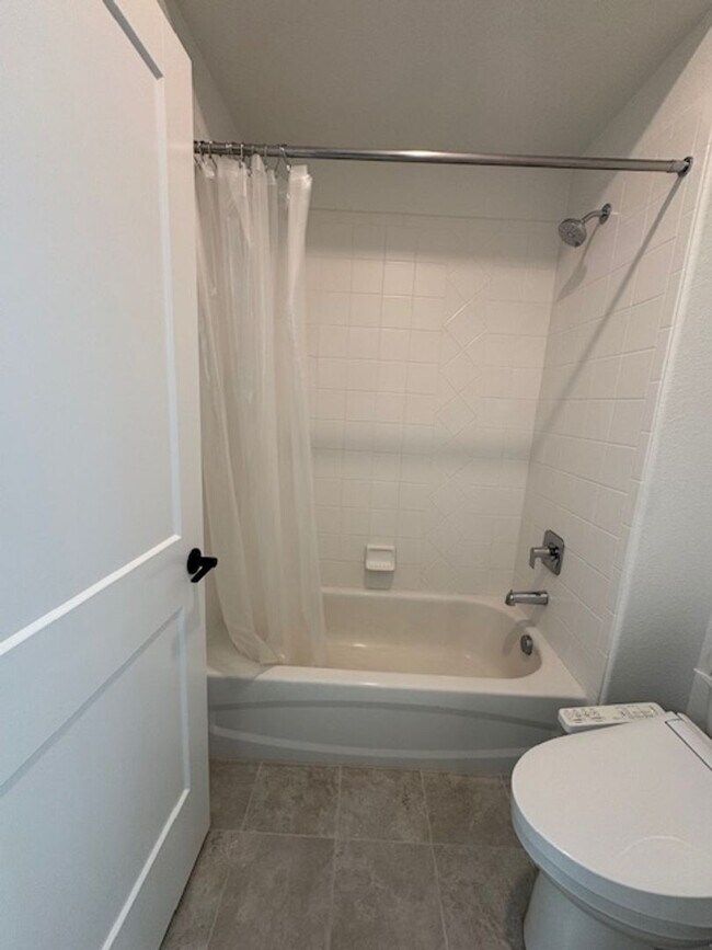 Building Photo - Luxury Living in Wolf Ranch | 6BD, 4BA and...