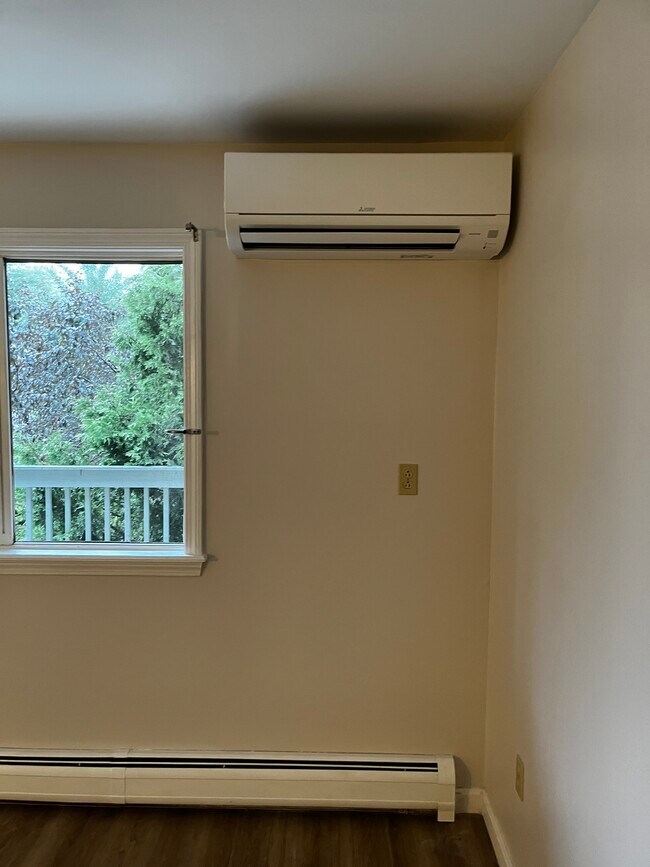 New Great room A/C - N14 Stonehedge Dr