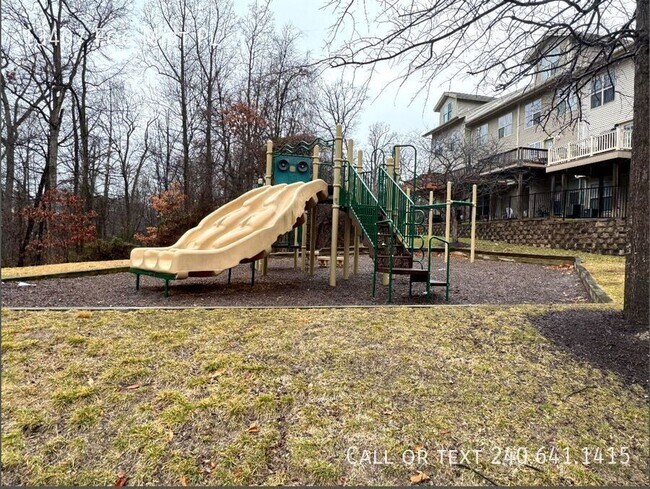 Building Photo - 13407 Fog Mist Pl