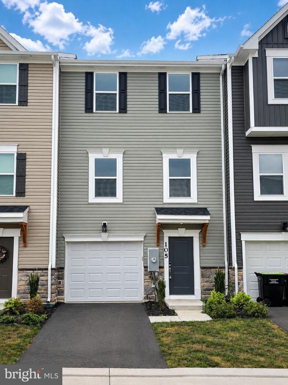 Building Photo - 105 Boone Ct