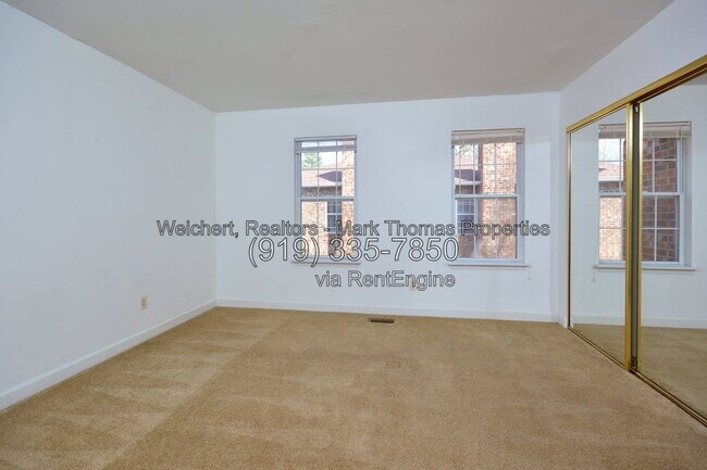 Building Photo - 425 Summerwalk Cir