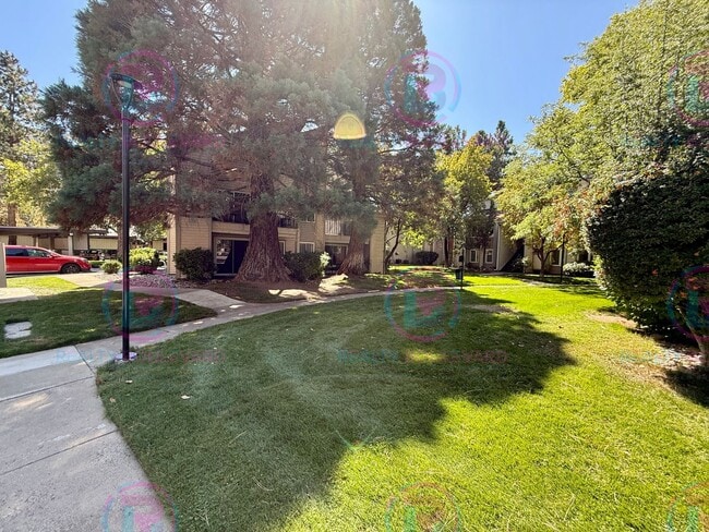 Building Photo - 1/2 Month free!! This stunning two-bedroom...
