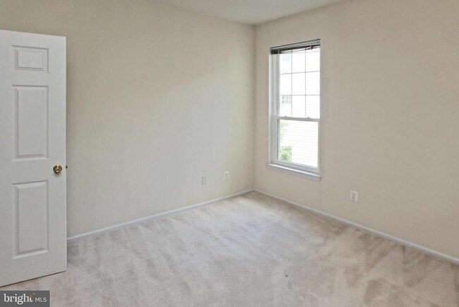 Building Photo - 1600 Spring Gate Dr.