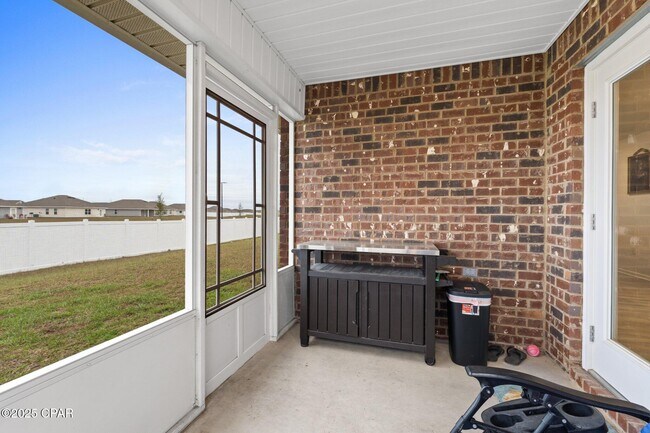 Building Photo - 6428 Slabinski Ln