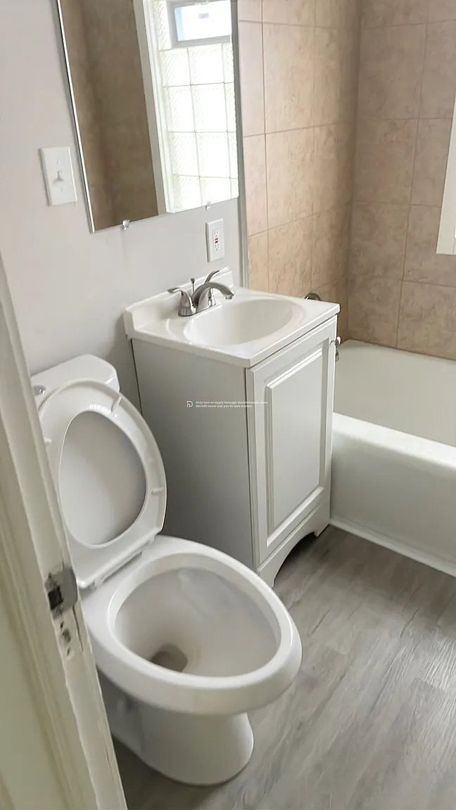 Building Photo - 5951 N 64th St