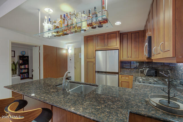 Building Photo - 7147 E Rancho Vista Dr