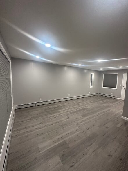 Building Photo - 1410 Juneau St