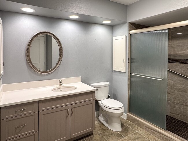 Building Photo - 1Bd/1Ba Seattle Condo