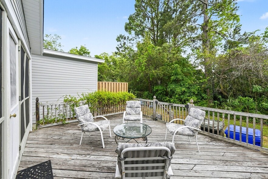 Building Photo - 1265 Marshview Dr