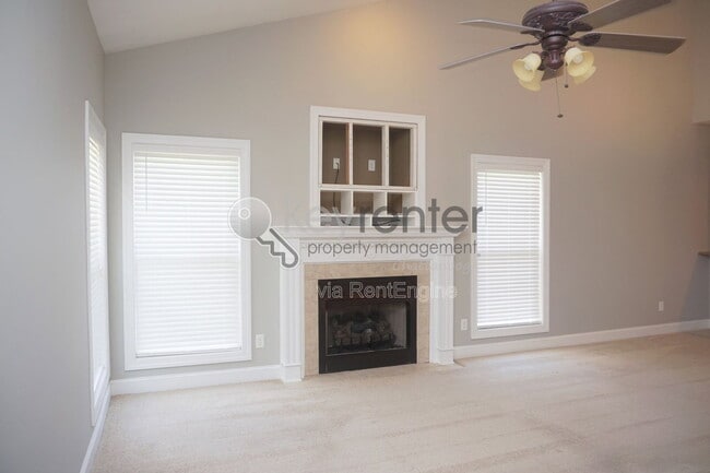 Building Photo - 5410 Mandarin Cir