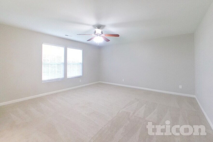 Building Photo - 12724 Frank Wiley Ln