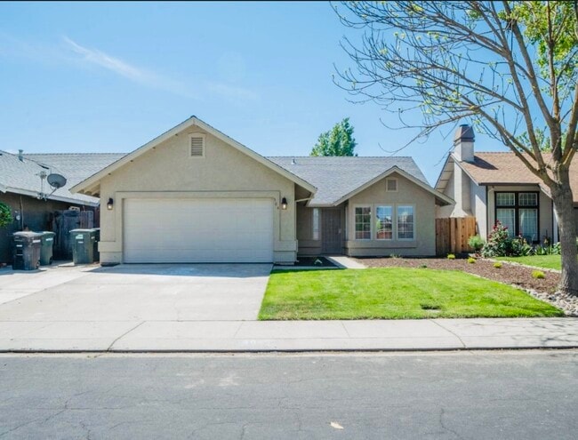 Primary Photo - 504 Shaker Heights Way