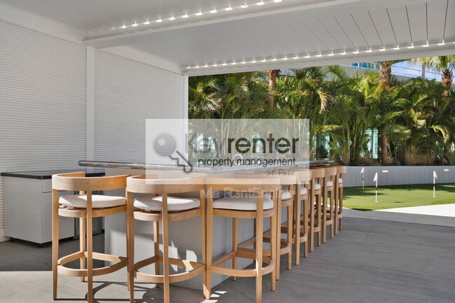 Building Photo - 400 Central Ave