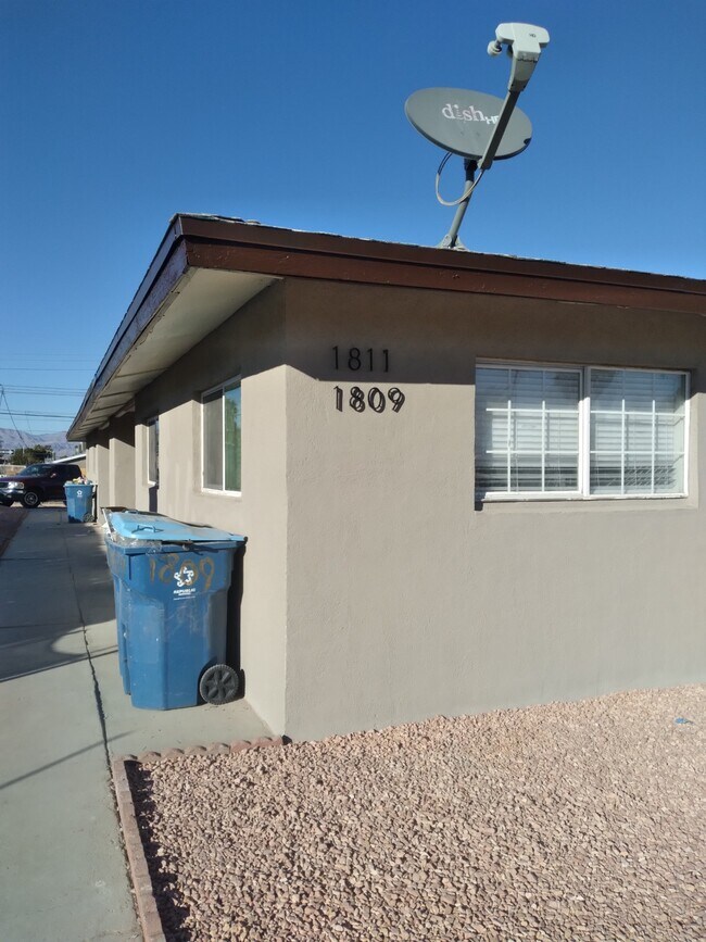 Building Photo - 1809 Linden Ave