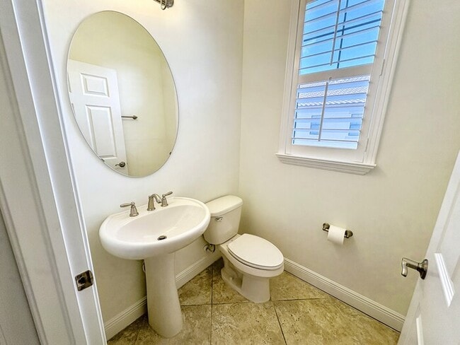 Building Photo - 5808 Yeats Manor Dr