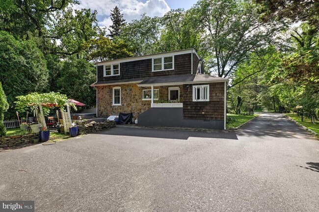 Building Photo - 353 Cherry Hill Rd