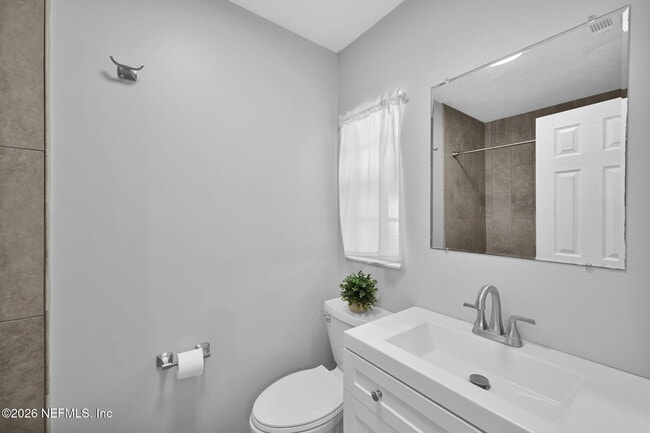 Building Photo - 133 Cll Menendez