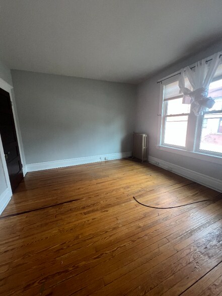 Building Photo - 124-126 Greene St