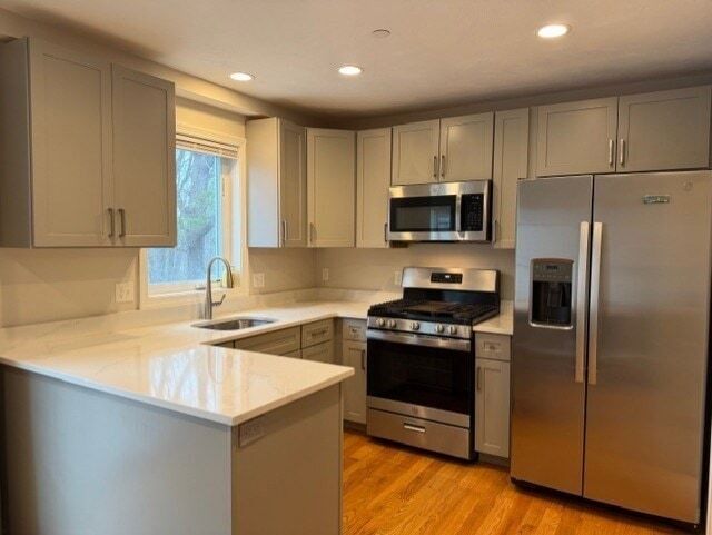 Building Photo - 1418 Main St