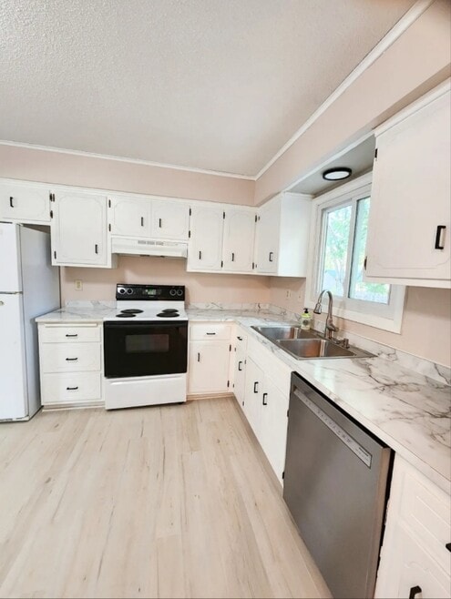 Building Photo - 7201 79th Ave N