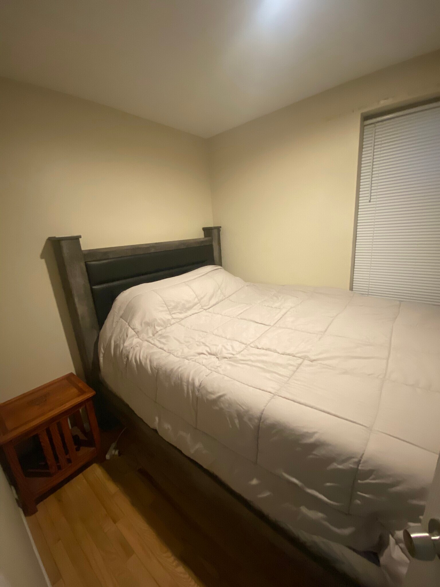 Building Photo - 3128 W 38th Pl