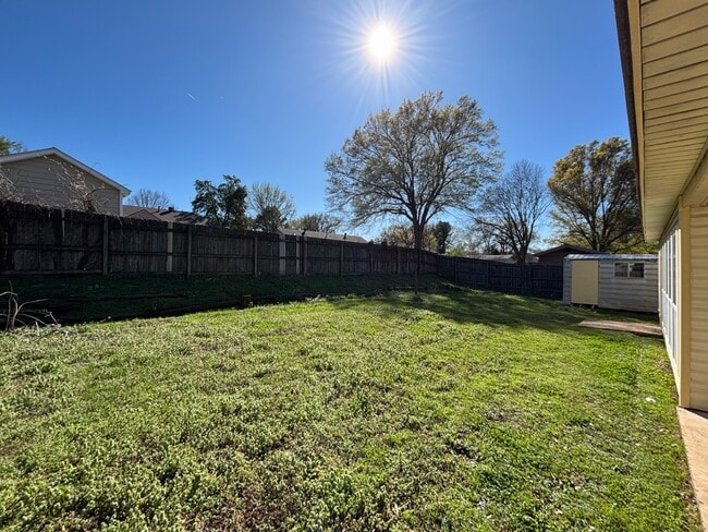 Building Photo - 6341 Wedgewick Cove