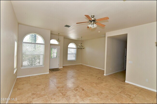 Building Photo - 6324 Franklin Gate Dr