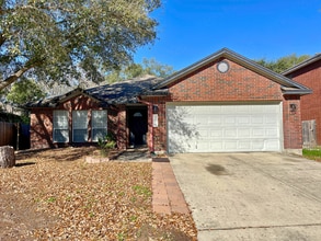 Building Photo - Elegant 3 Bedroom Home Near Medical Center in Northwest San Antonio