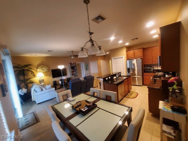 Building Photo - 1497 Birdie Dr