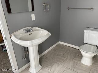 Building Photo - 211 Clay St