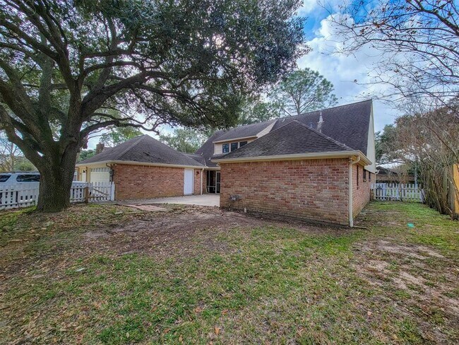 Building Photo - 20506 Laverton Dr