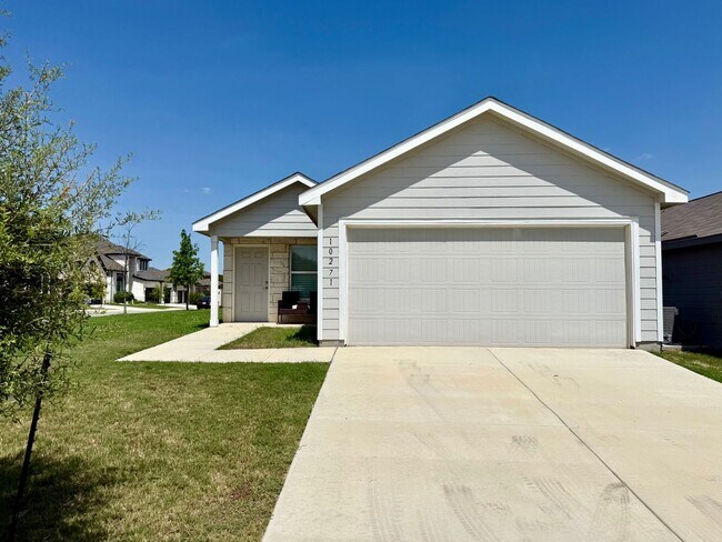 Building Photo - Beautiful 4 bedroom, 2 bathroom Home in Vida near Texas A&M San Antonio!