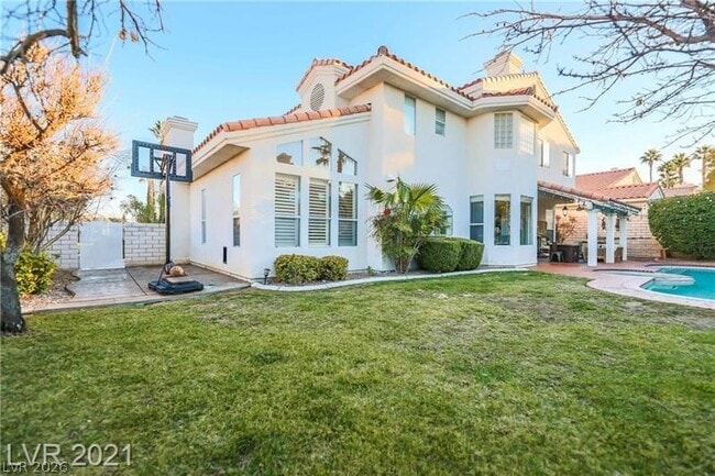 Building Photo - 2237 Fiero Dr