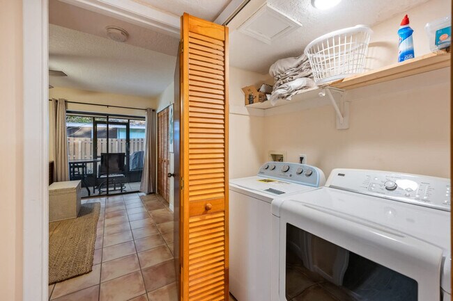 Building Photo - 4 N 3rd St