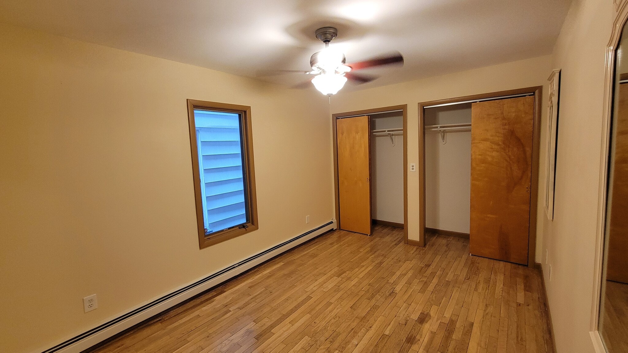 Building Photo - 213 69th St