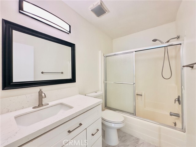 Building Photo - 525 E Verdugo Ave