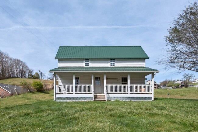 Building Photo - 143 Bertie Ln