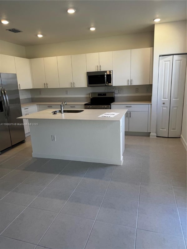 Building Photo - 35836 SW 178th Ct