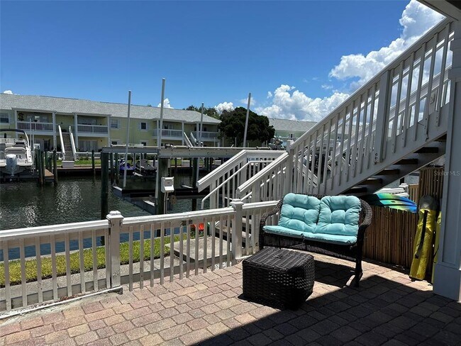 Building Photo - 5006 Starfish Dr SE