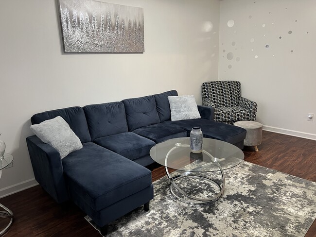 Building Photo - 589 Eureka Springs Dr