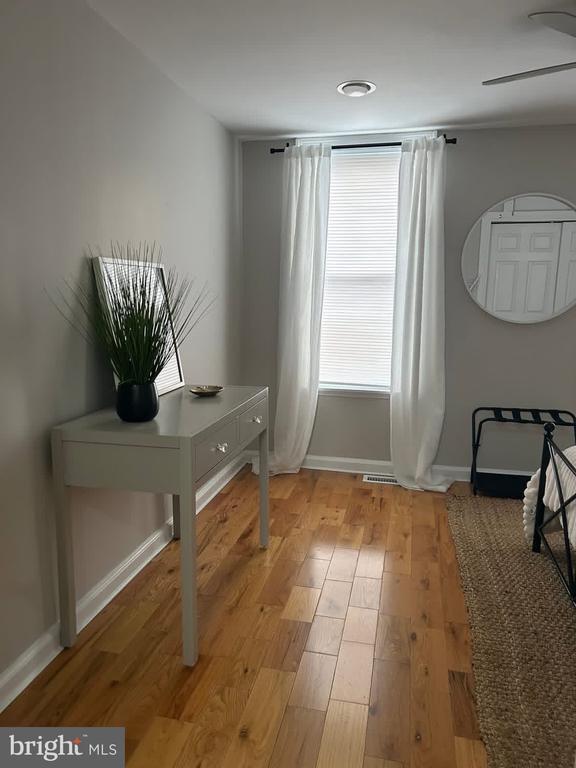 Building Photo - 414 Durfor St