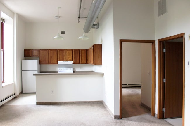 Interior Photo - Straus Lofts