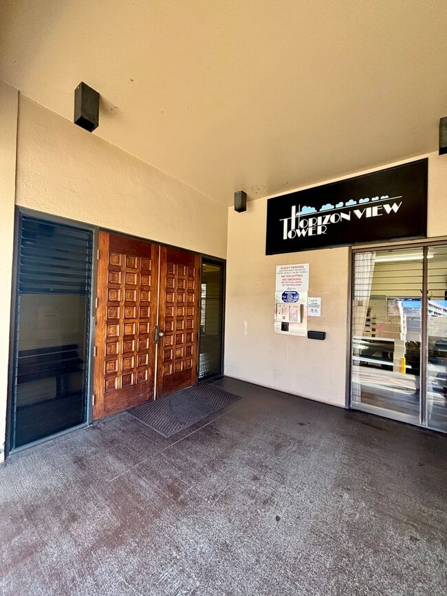 Building Photo - AVAILABLE May 15, 2025 | 2 Bedroom, 2 Bath...