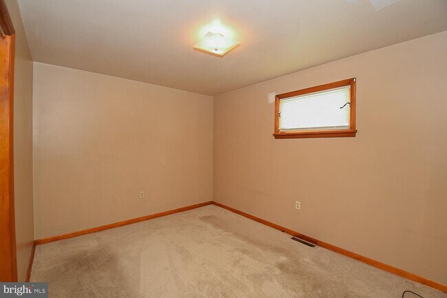 Primary Photo - 23 C St