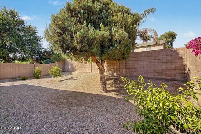 Building Photo - 3626 E Potter Dr