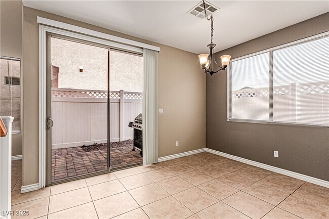 Building Photo - 8158 Altamont Ridge St
