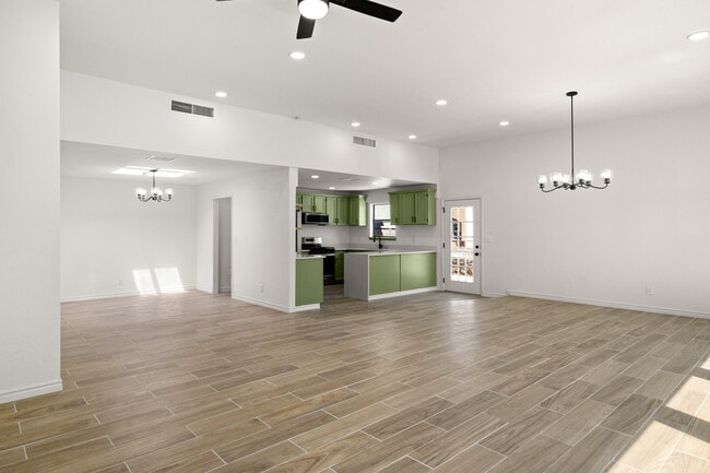 Building Photo - 141 Star Spirit Rd