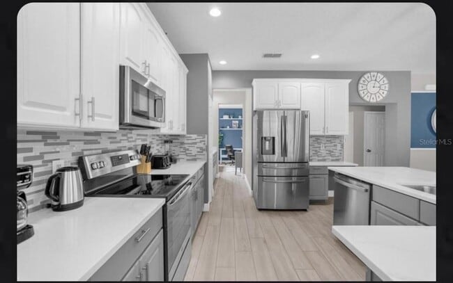 Building Photo - 1131 Marcello Blvd